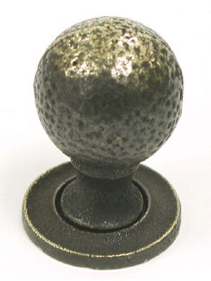 M44 Paris knob mottled w/ backplate in Dark Antique Brass