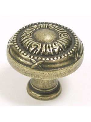 M960 Knob in German Bronze